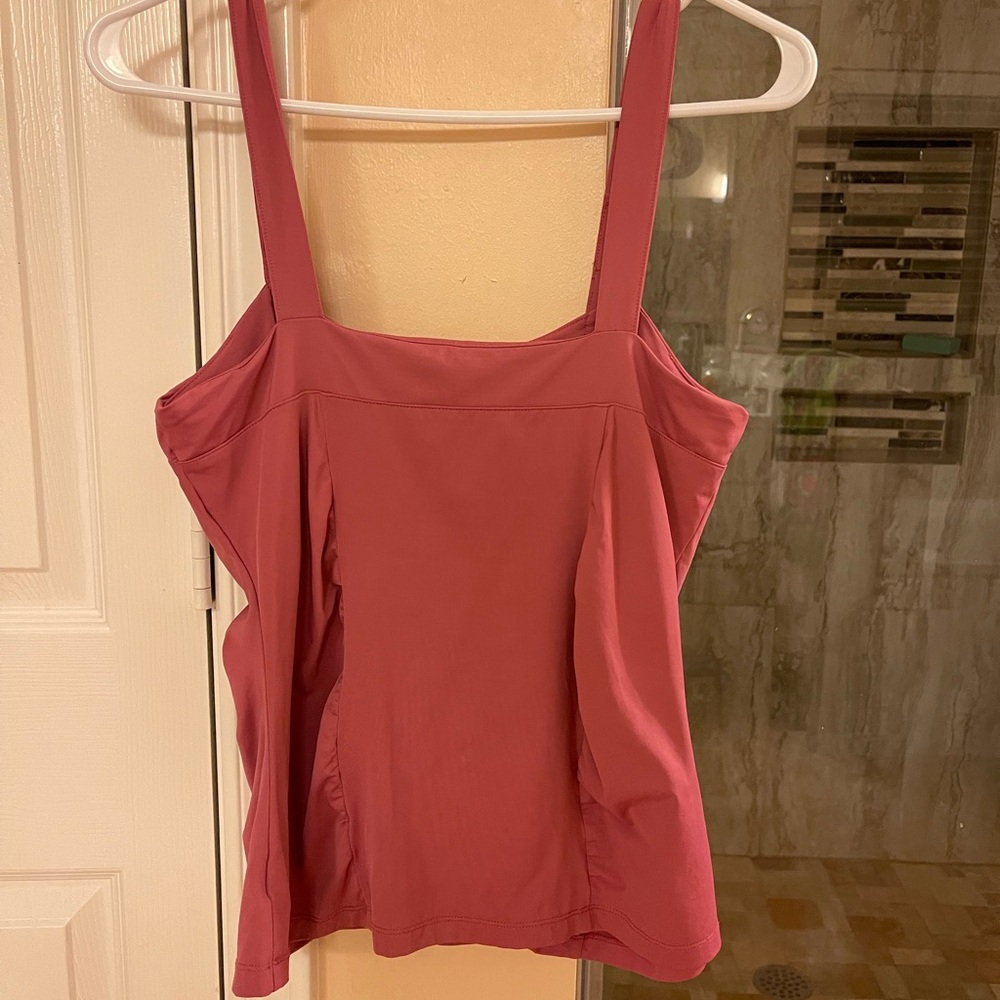 Pink Work Out Tank Top - Picture 4 of 5